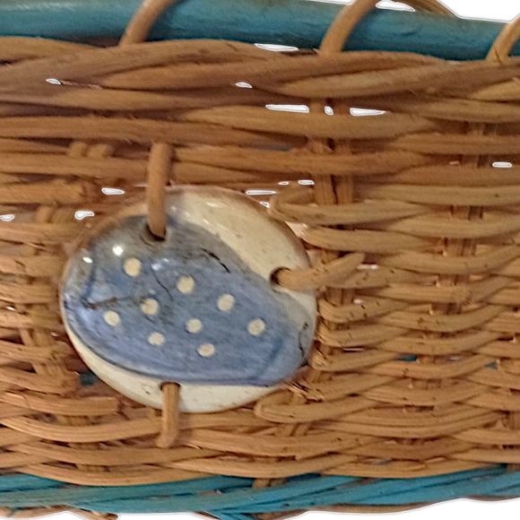 Wicker Basket Ceramic Insets Inlaid Beach Coastal Nautical Handles Bohemian Tan - Picture 10 of 16